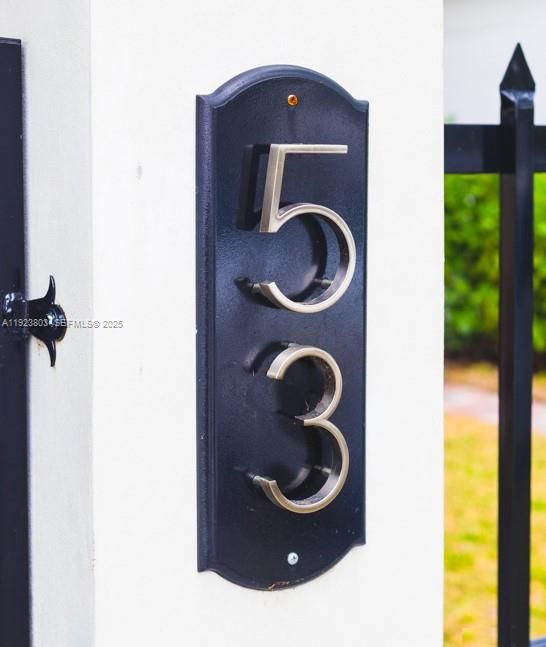 出租: $1,625 (0 贝兹, 1 浴室, 335 平方英尺)