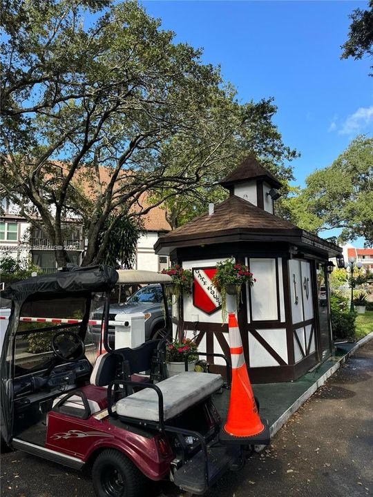 For Rent: $1,550 (1 beds, 1 baths, 800 Square Feet)