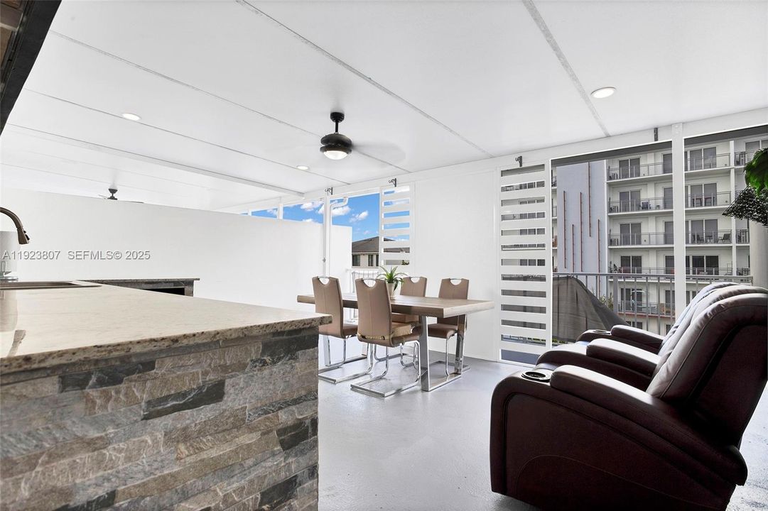 For Rent: $2,800 (4 beds, 3 baths, 1434 Square Feet)