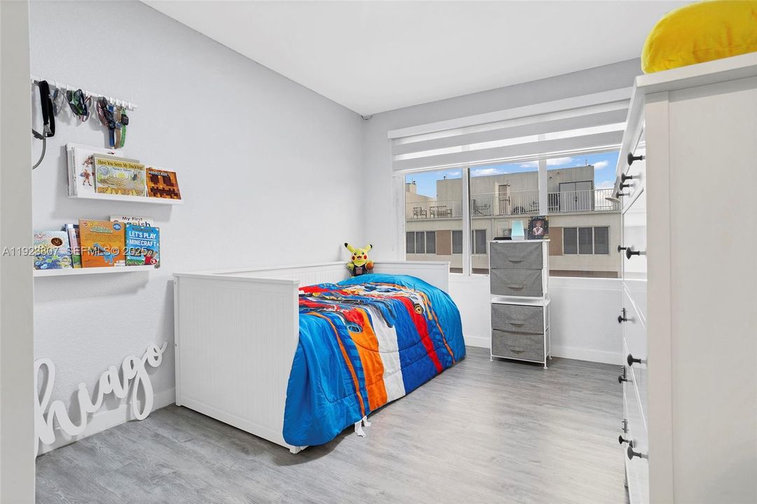 For Rent: $2,800 (4 beds, 3 baths, 1434 Square Feet)