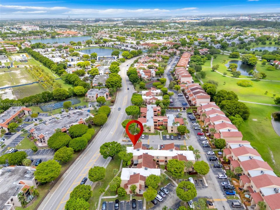 For Rent: $3,000 (3 beds, 2 baths, 1130 Square Feet)