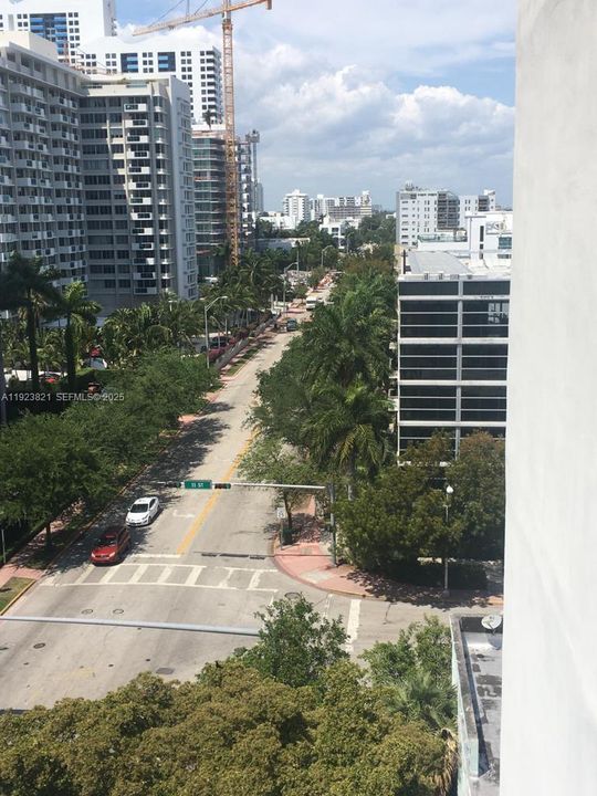 На продажу: $525,000 (2 спален, 1 ванн, 983 Квадратных фут)