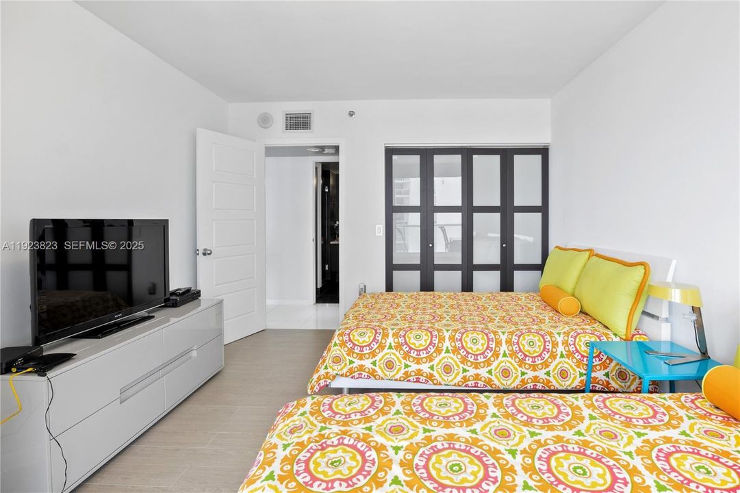 For Rent: $7,990 (2 beds, 2 baths, 1760 Square Feet)