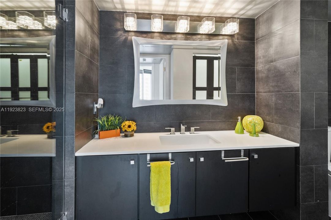 For Rent: $7,990 (2 beds, 2 baths, 1760 Square Feet)