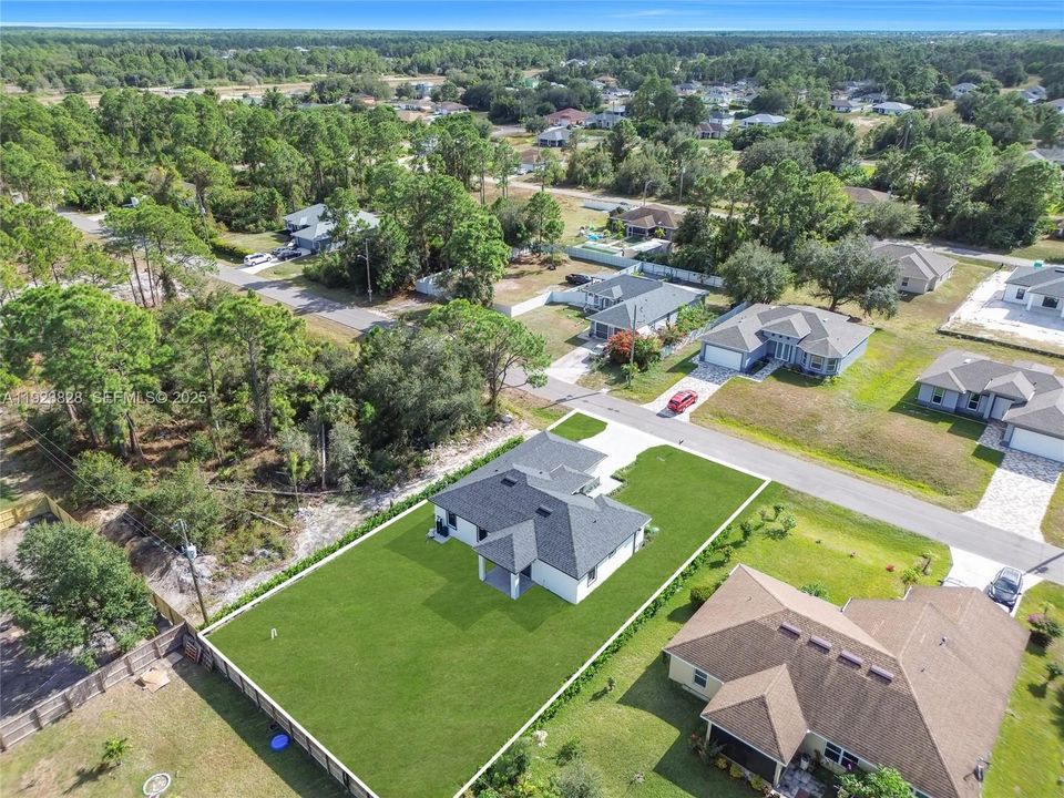 На продажу: $379,900 (3 спален, 3 ванн, 0 Квадратных фут)