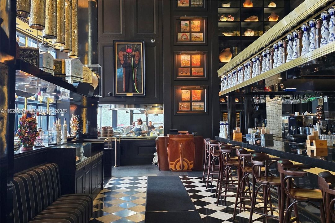 For Sale: $1,210,000 (2 beds, 2 baths, 1654 Square Feet)