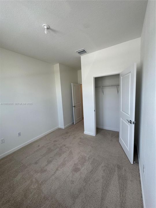 В аренду: $3,600 (4 спален, 3 ванн, 0 Квадратных фут)