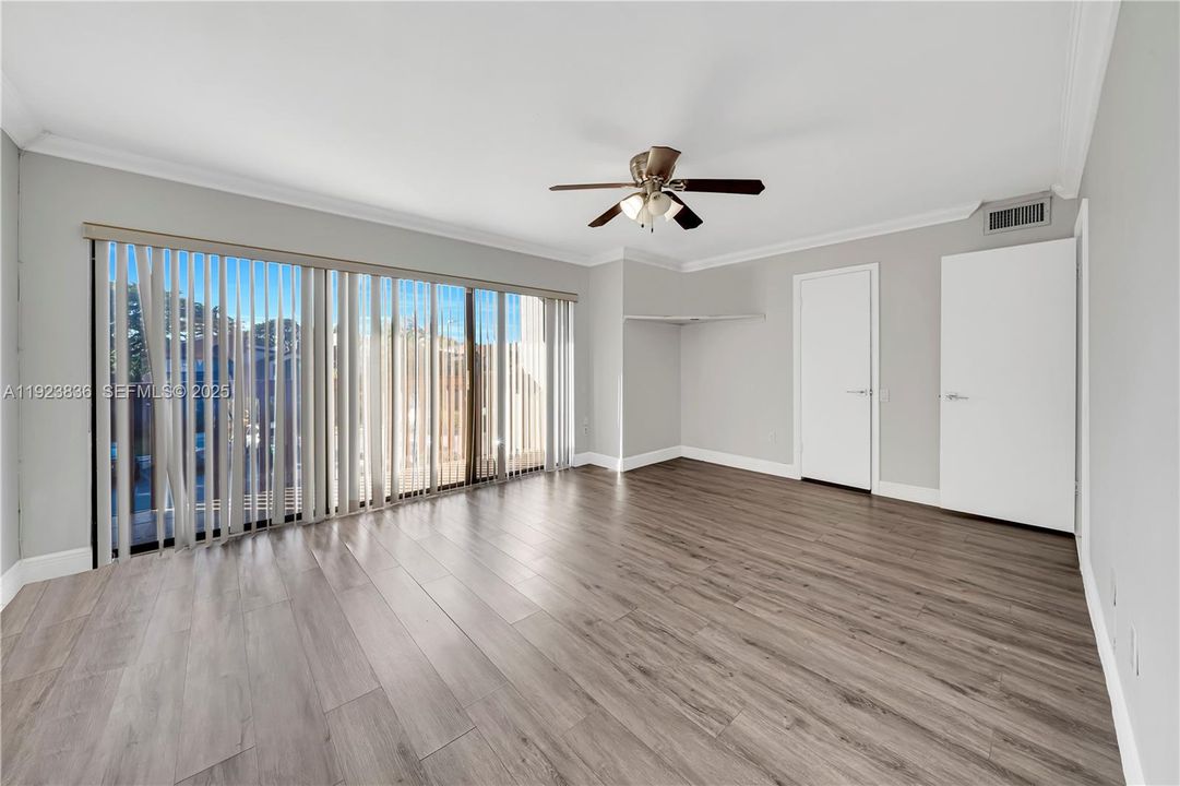 For Rent: $2,600 (2 beds, 2 baths, 1330 Square Feet)