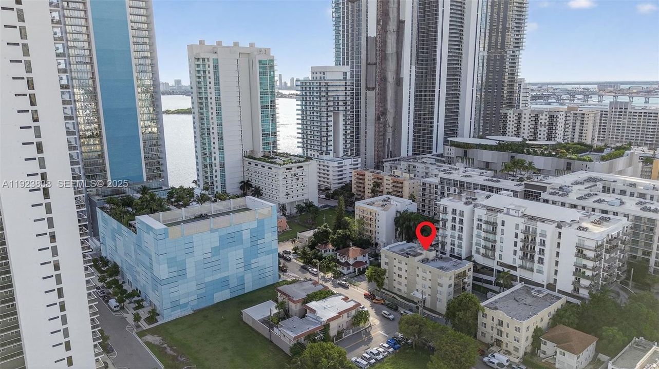 Active With Contract: $2,800 (3 beds, 2 baths, 0 Square Feet)