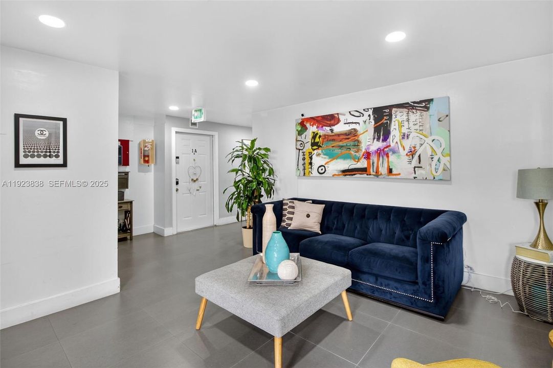 Active With Contract: $2,800 (3 beds, 2 baths, 0 Square Feet)