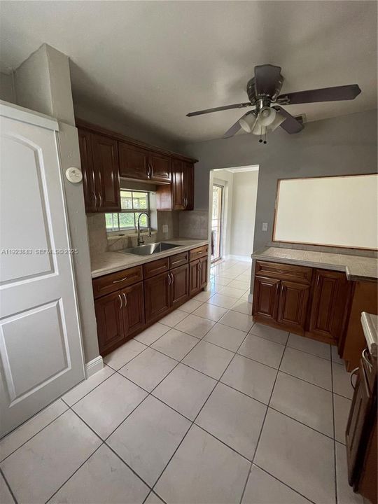 En Renta: $3,000 (3 camas, 1 baños, 0 Pies cuadrados)