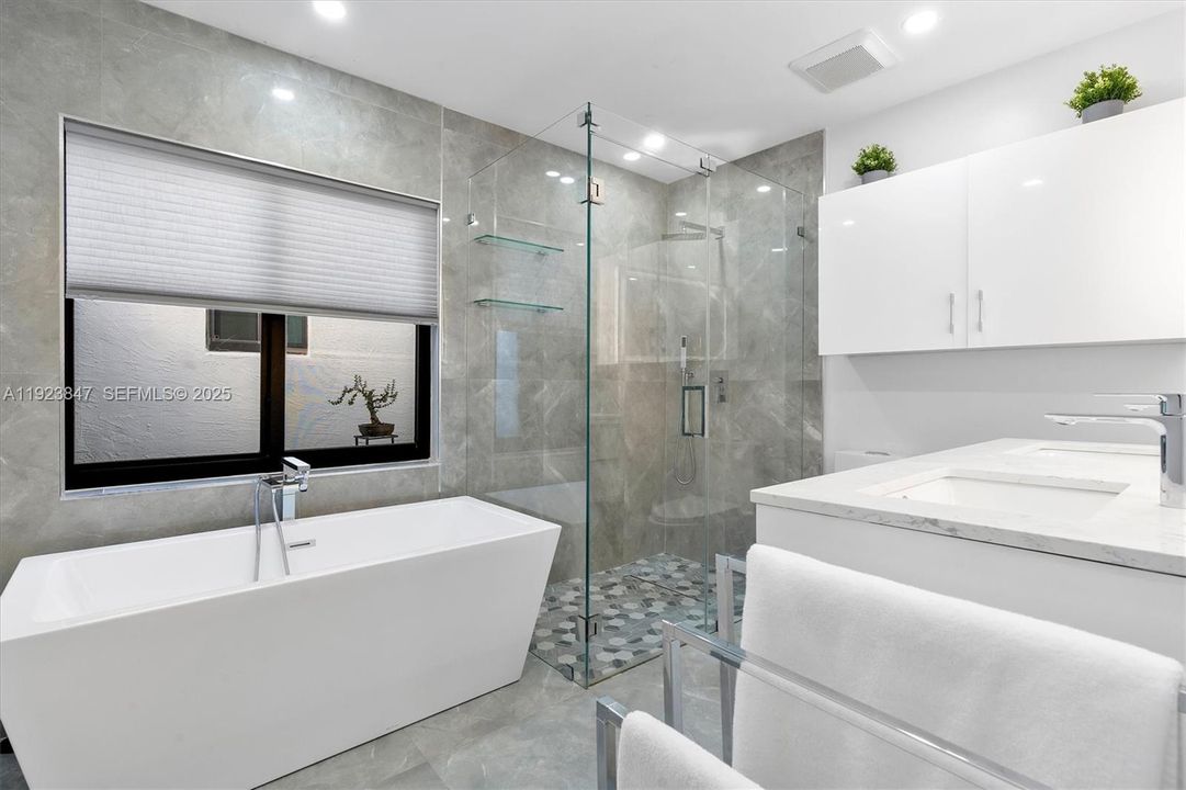 待售: $829,900 (3 贝兹, 2 浴室, 1940 平方英尺)