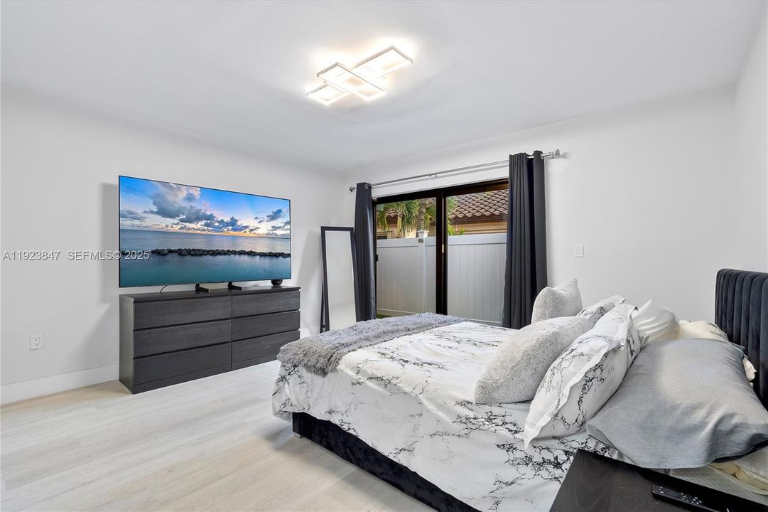 待售: $829,900 (3 贝兹, 2 浴室, 1940 平方英尺)