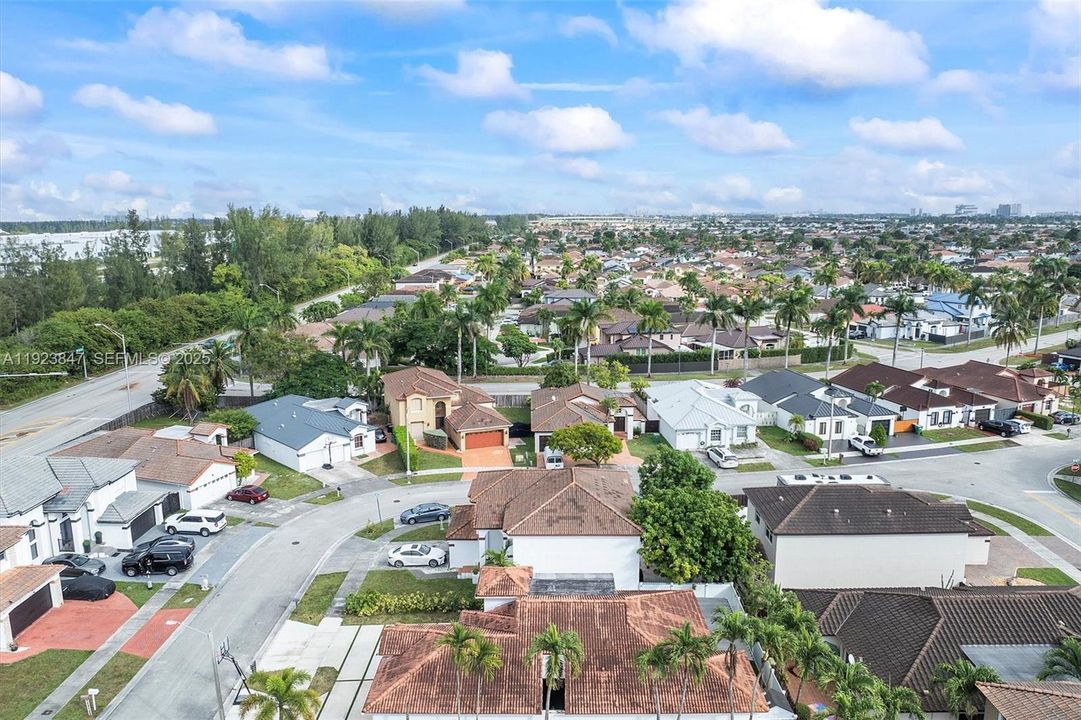 待售: $829,900 (3 贝兹, 2 浴室, 1940 平方英尺)