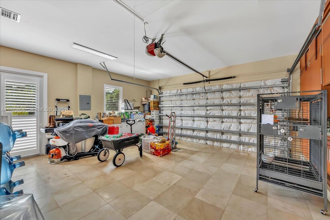 На продажу: $3,850,000 (5 спален, 6 ванн, 5405 Квадратных фут)