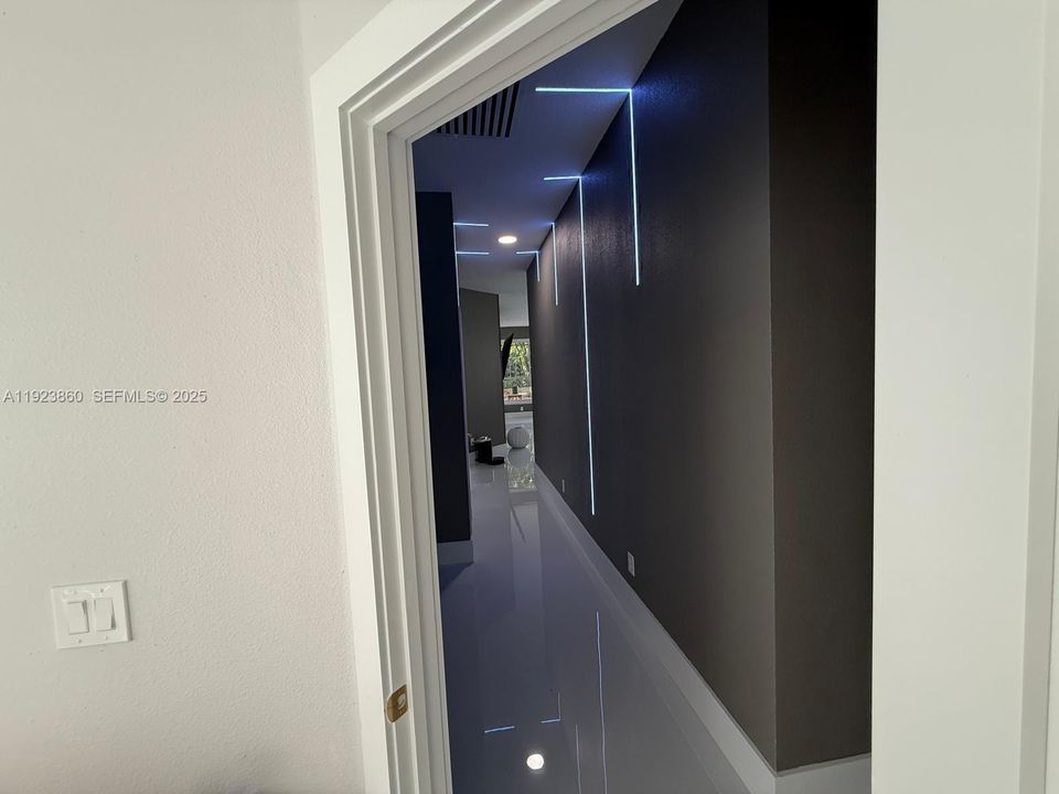 На продажу: $774,900 (5 спален, 3 ванн, 3193 Квадратных фут)