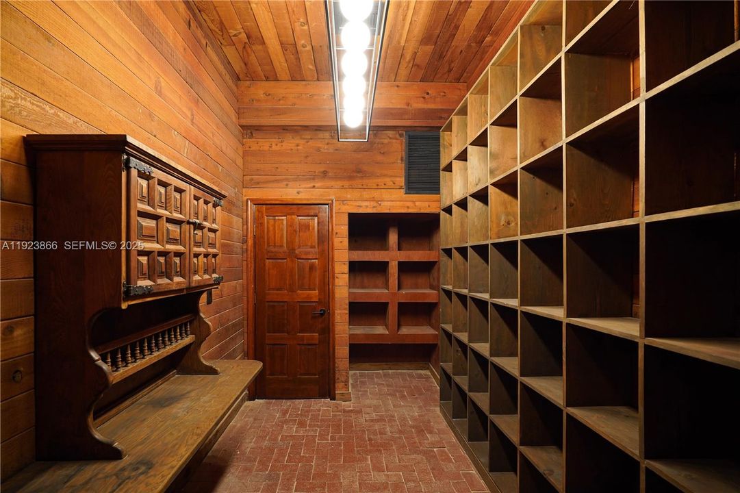 For Sale: $3,600,000 (5 beds, 4 baths, 4459 Square Feet)