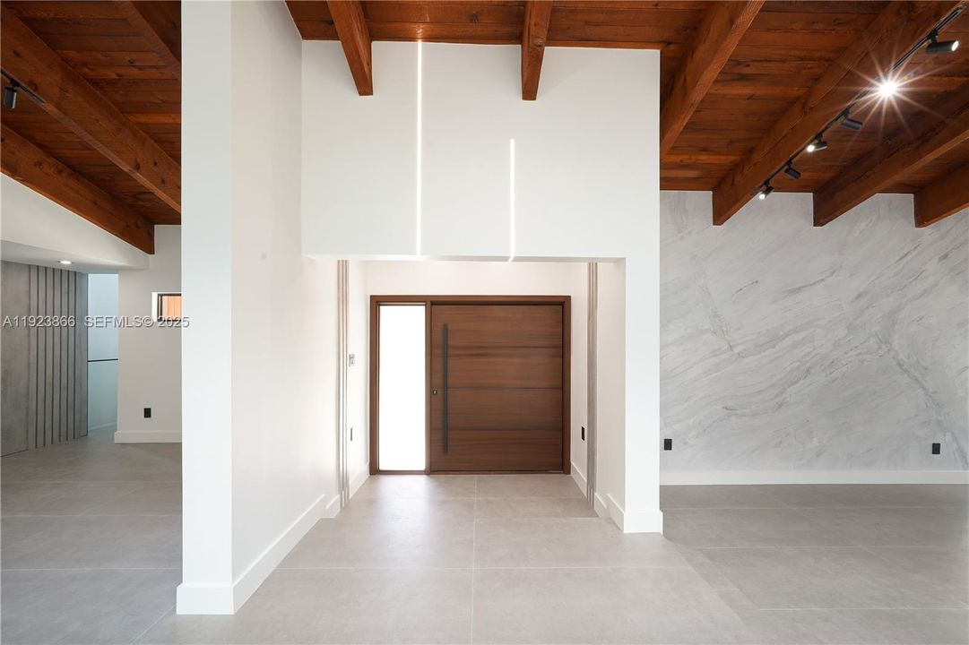 For Sale: $3,600,000 (5 beds, 4 baths, 4459 Square Feet)