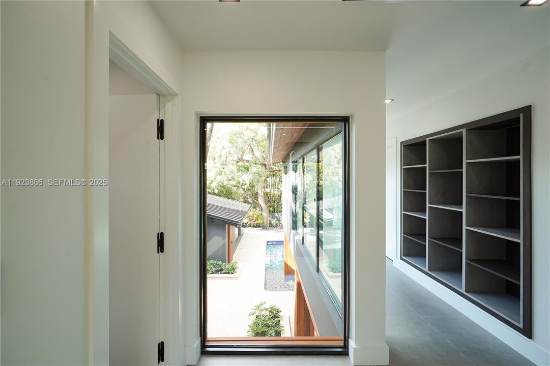 For Sale: $3,600,000 (5 beds, 4 baths, 4459 Square Feet)