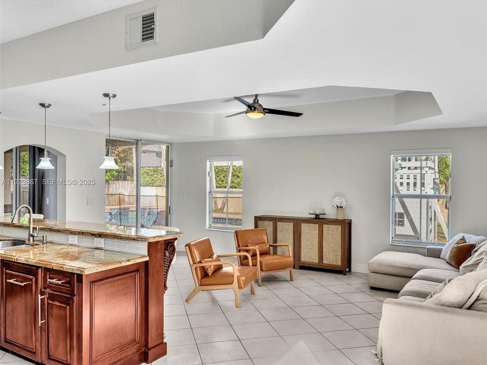 For Sale: $1,199,999 (5 beds, 4 baths, 2889 Square Feet)