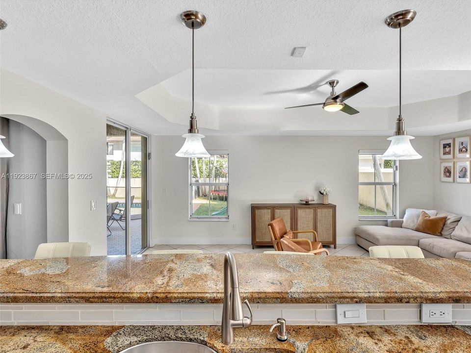 For Sale: $1,199,999 (5 beds, 4 baths, 2889 Square Feet)