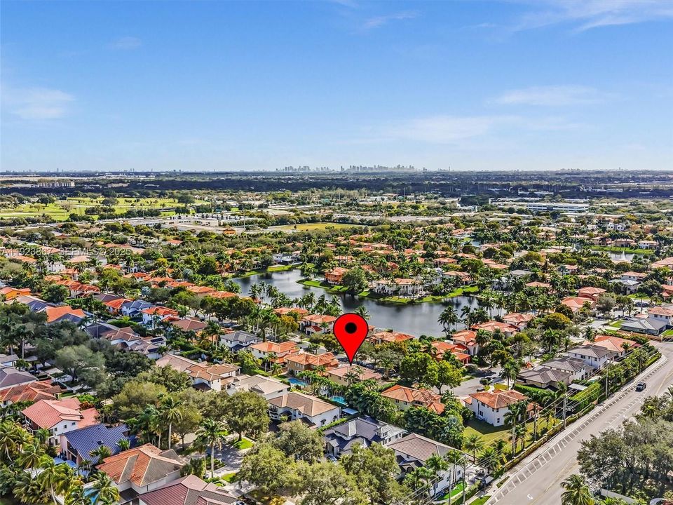 For Sale: $1,199,999 (5 beds, 4 baths, 2889 Square Feet)