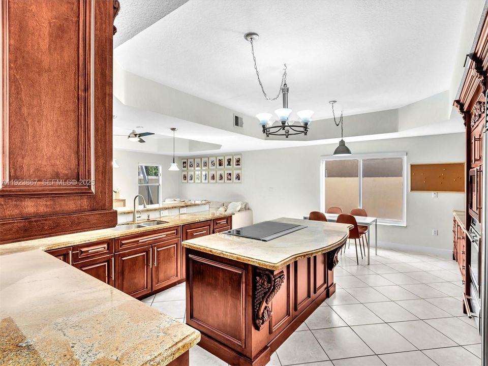 For Sale: $1,199,999 (5 beds, 4 baths, 2889 Square Feet)