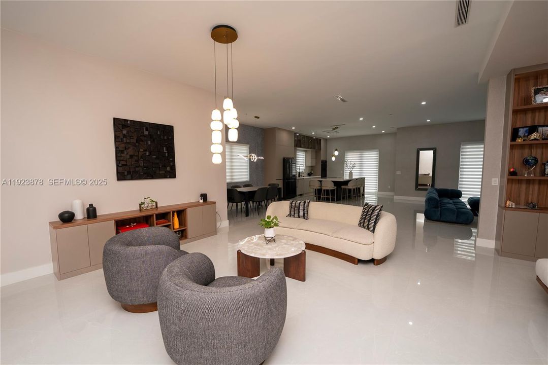 For Sale: $1,790,000 (4 beds, 5 baths, 3947 Square Feet)