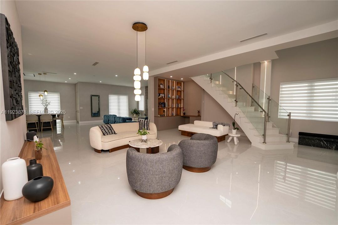 For Sale: $1,790,000 (4 beds, 5 baths, 3947 Square Feet)