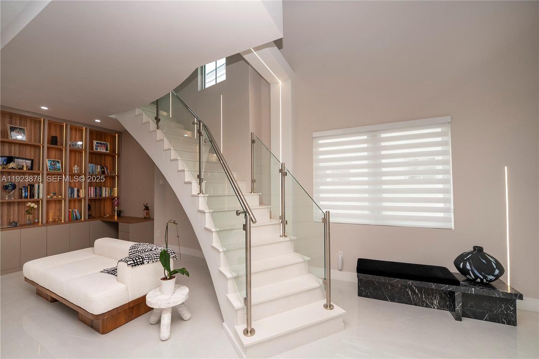 For Sale: $1,790,000 (4 beds, 5 baths, 3947 Square Feet)