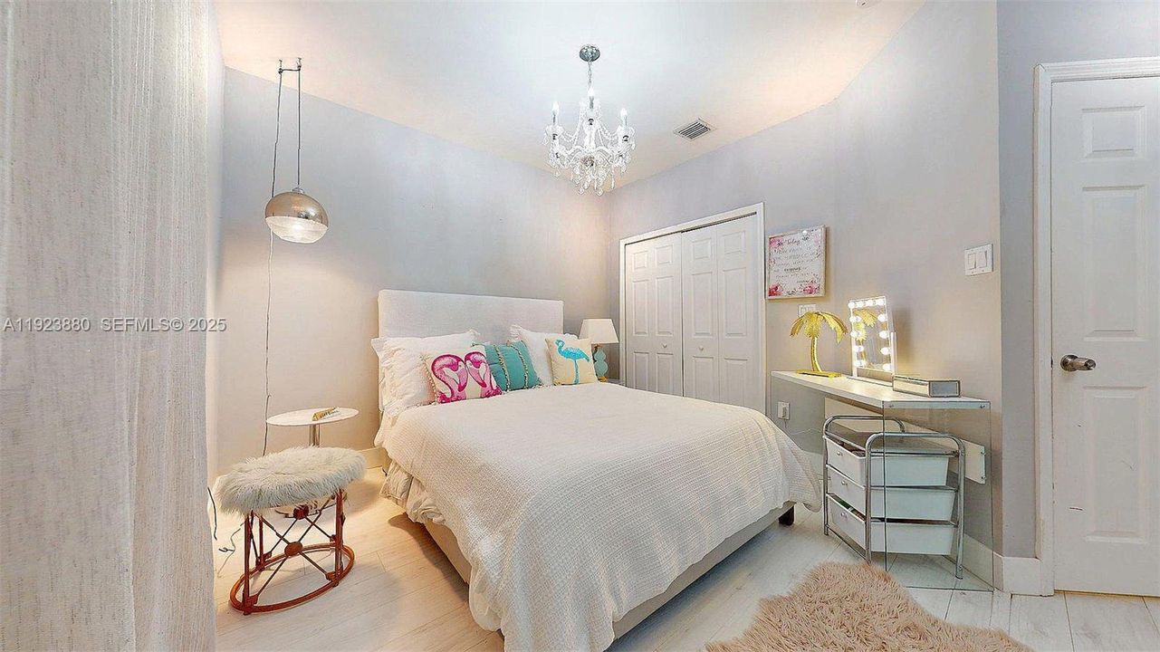 For Sale: $840,000 (4 beds, 3 baths, 2399 Square Feet)