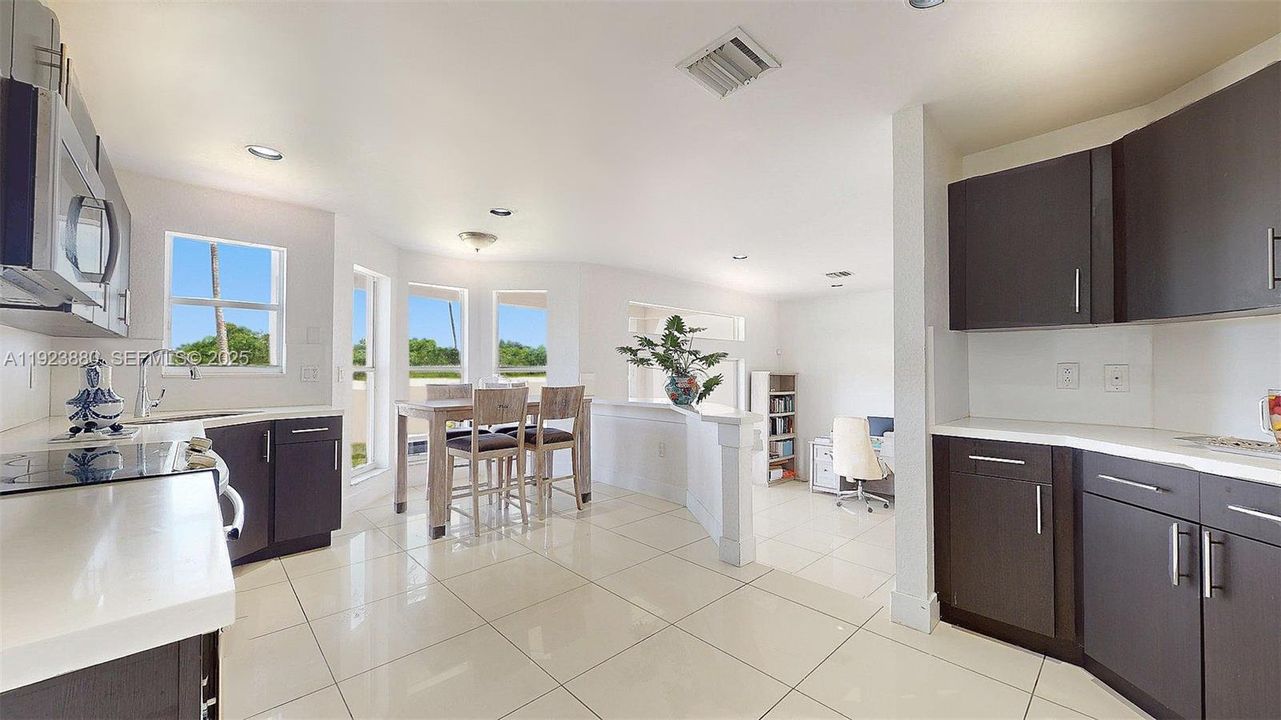 For Sale: $840,000 (4 beds, 3 baths, 2399 Square Feet)