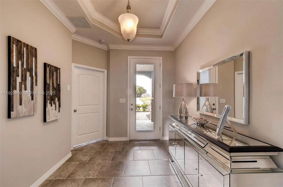 For Sale: $582,000 (4 beds, 3 baths, 2852 Square Feet)