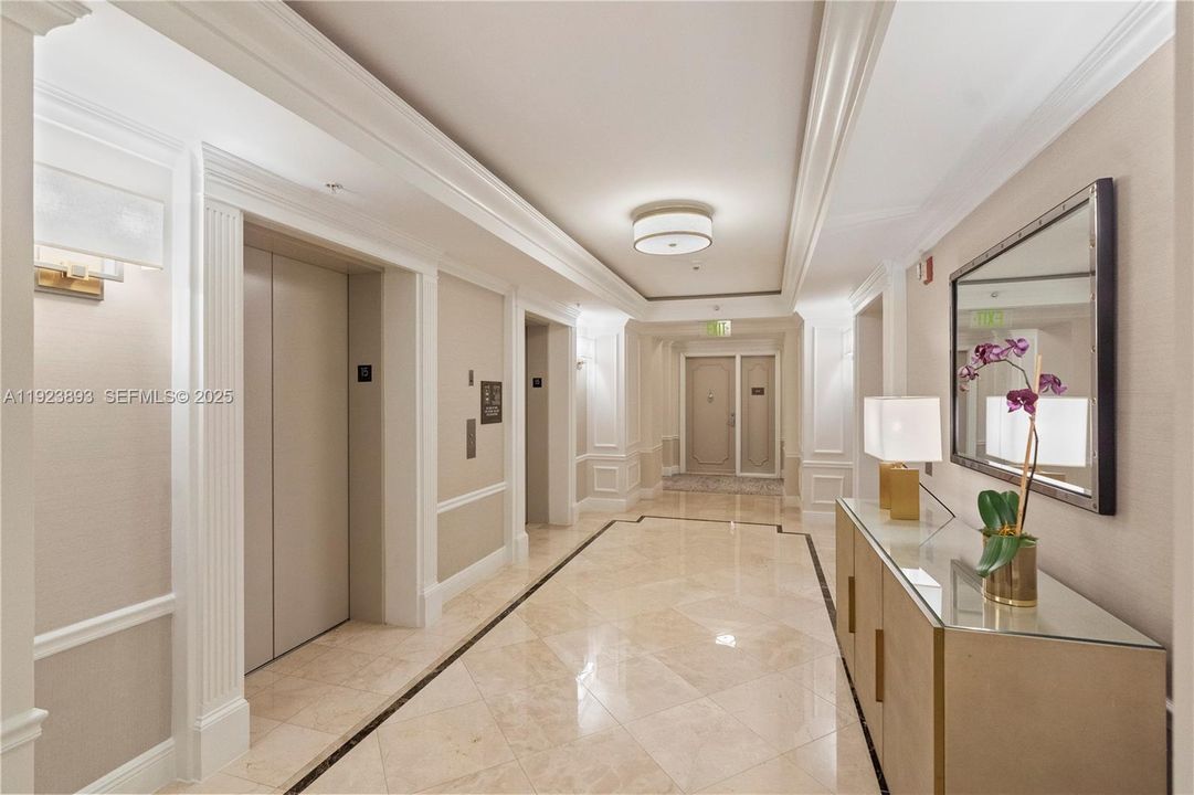 出租: $10,000 (2 贝兹, 2 浴室, 1540 平方英尺)