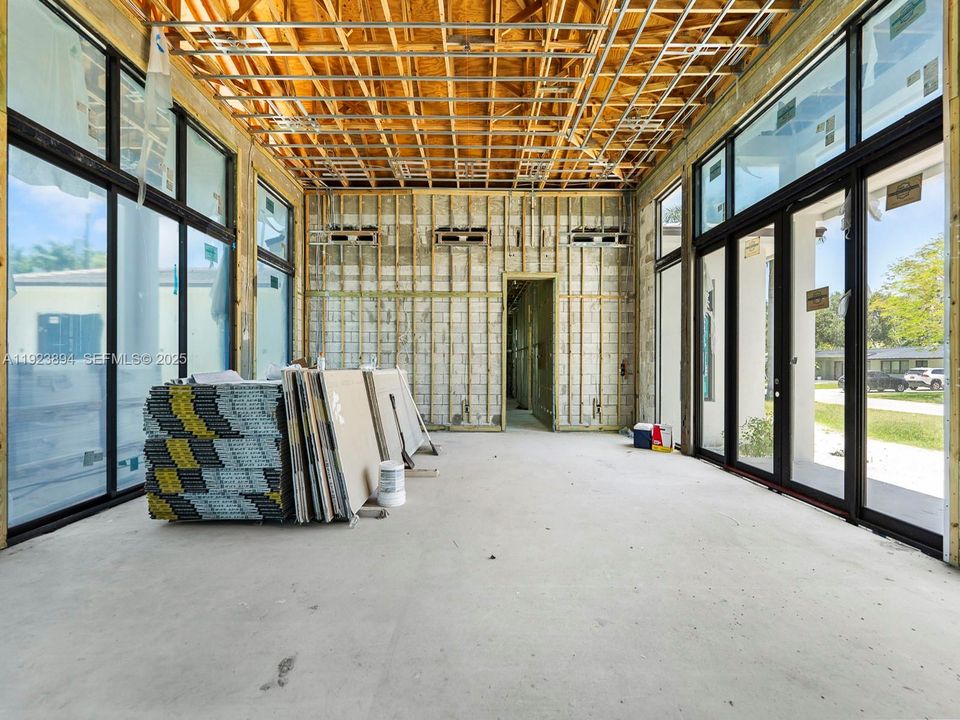 For Sale: $3,450,000 (6 beds, 7 baths, 4143 Square Feet)