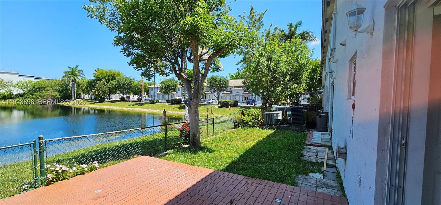 For Rent: $2,850 (3 beds, 2 baths, 1330 Square Feet)