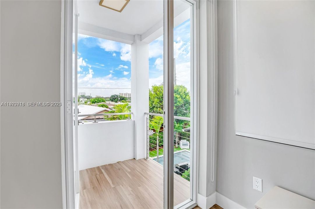 For Rent: $8,500 (4 beds, 3 baths, 2963 Square Feet)