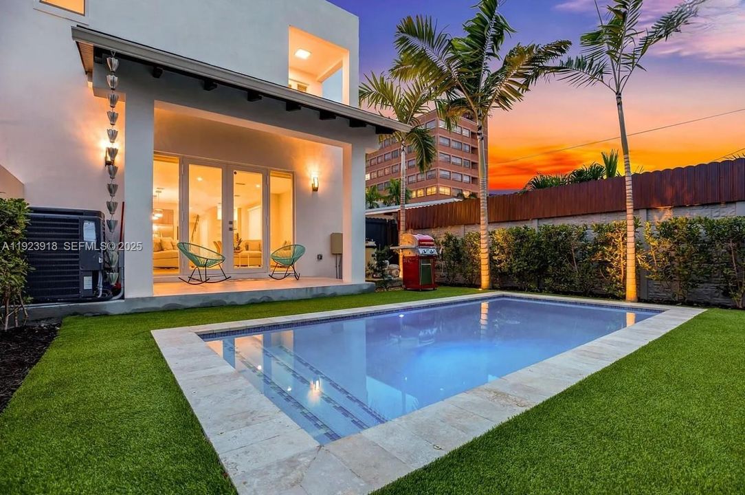 For Rent: $8,500 (4 beds, 3 baths, 2963 Square Feet)