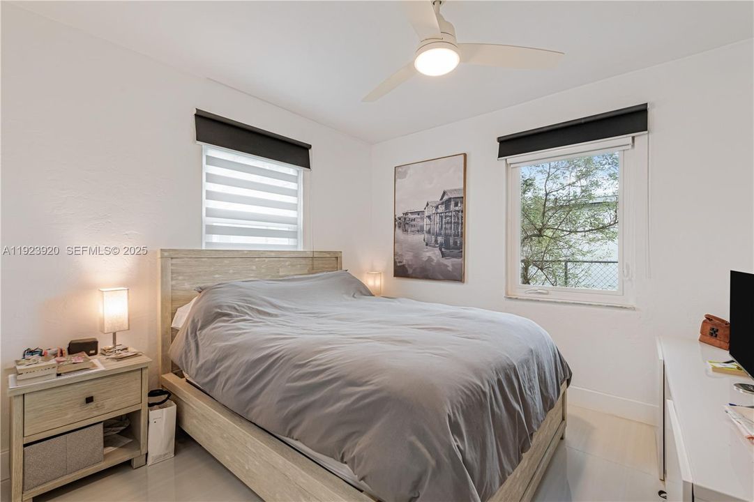 For Sale: $1,180,000 (3 beds, 2 baths, 1470 Square Feet)