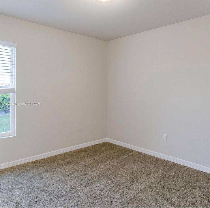 For Rent: $2,000 (3 beds, 2 baths, 0 Square Feet)