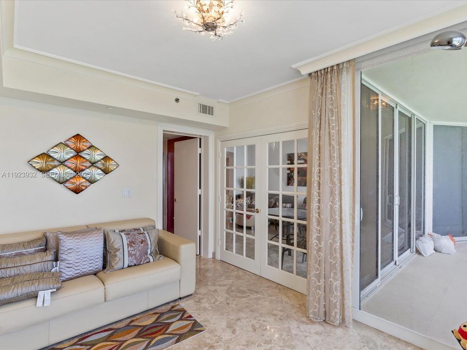 待售: $1,975,000 (3 贝兹, 3 浴室, 2150 平方英尺)