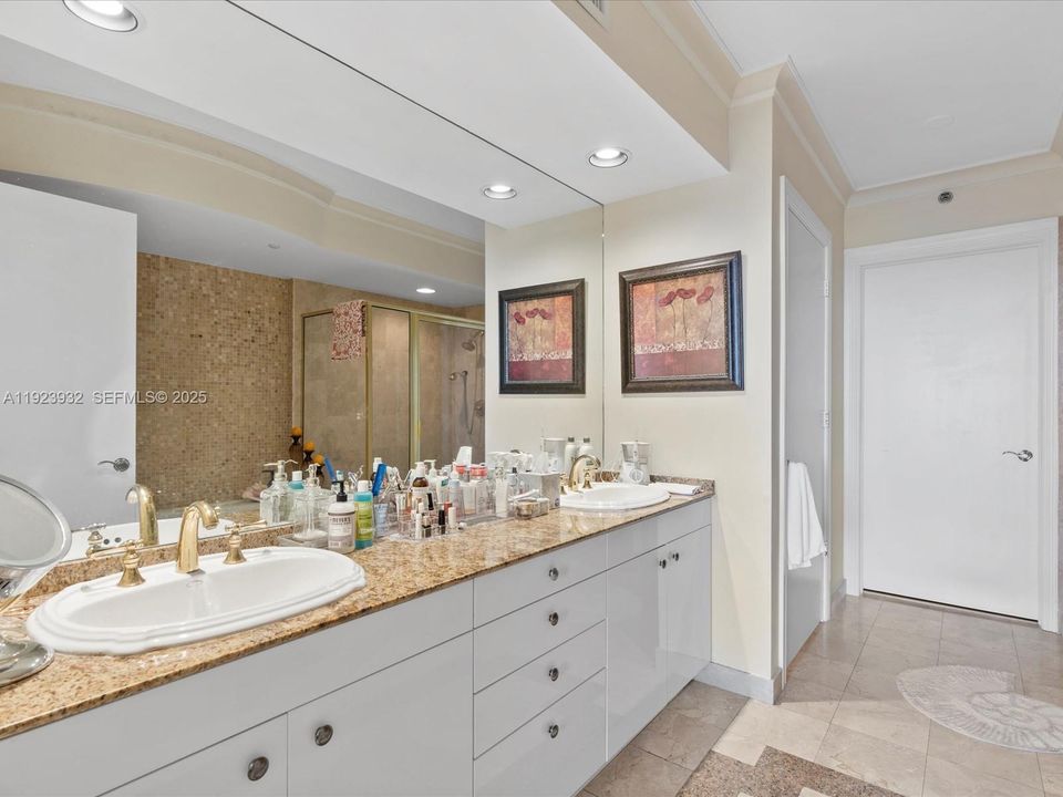 待售: $1,975,000 (3 贝兹, 3 浴室, 2150 平方英尺)