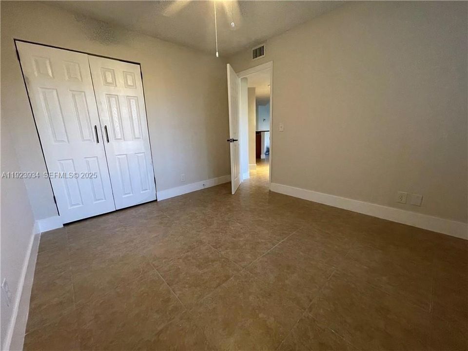 For Rent: $3,000 (3 beds, 2 baths, 1166 Square Feet)