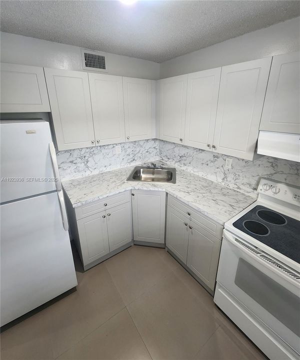 For Rent: $1,673 (1 beds, 1 baths, 434568 Square Feet)