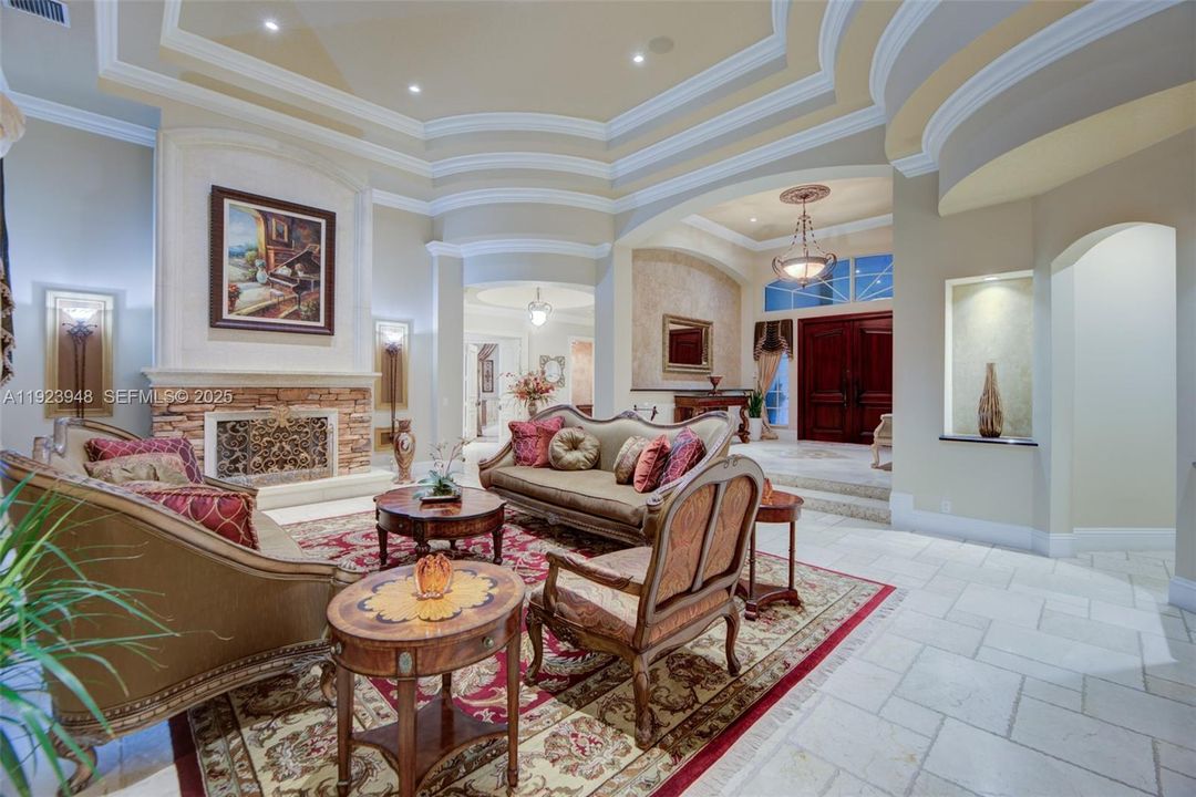 For Sale: $4,999,999 (6 beds, 6 baths, 6258 Square Feet)
