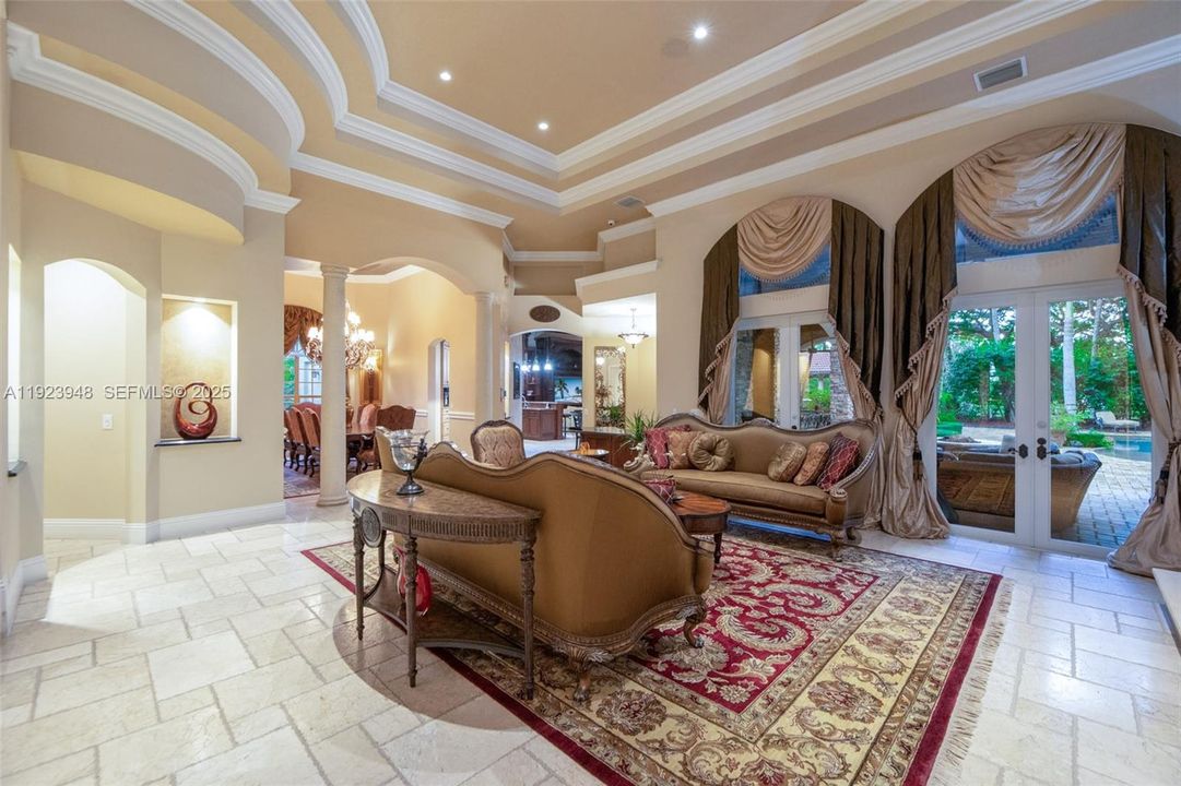 For Sale: $4,999,999 (6 beds, 6 baths, 6258 Square Feet)