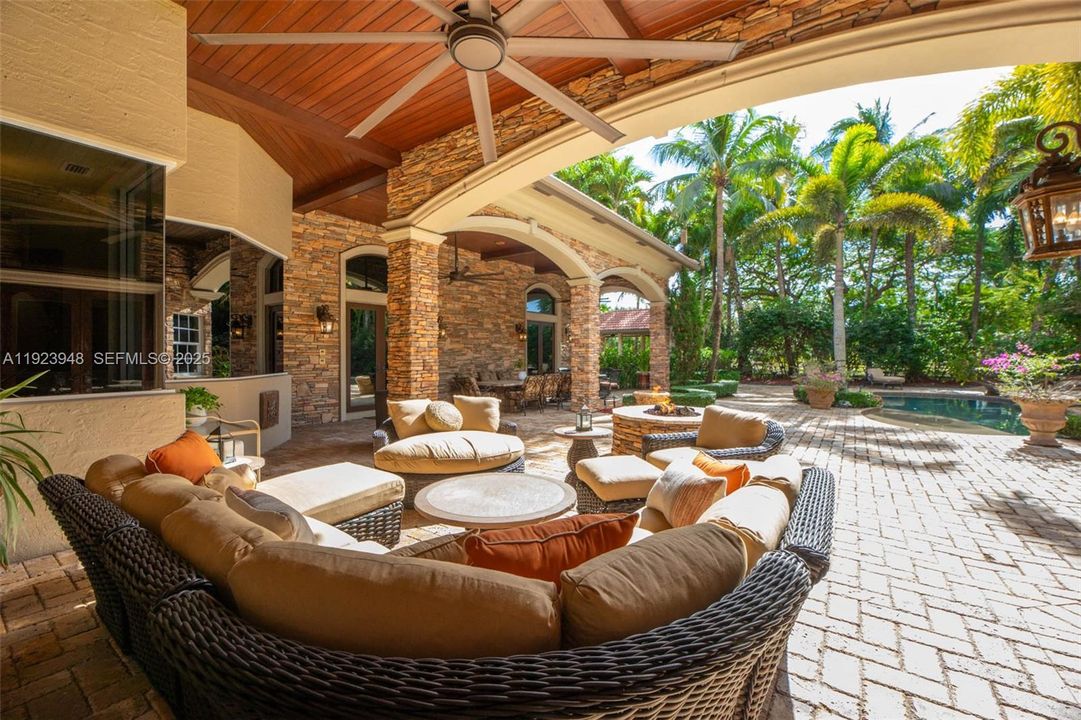 For Sale: $4,999,999 (6 beds, 6 baths, 6258 Square Feet)