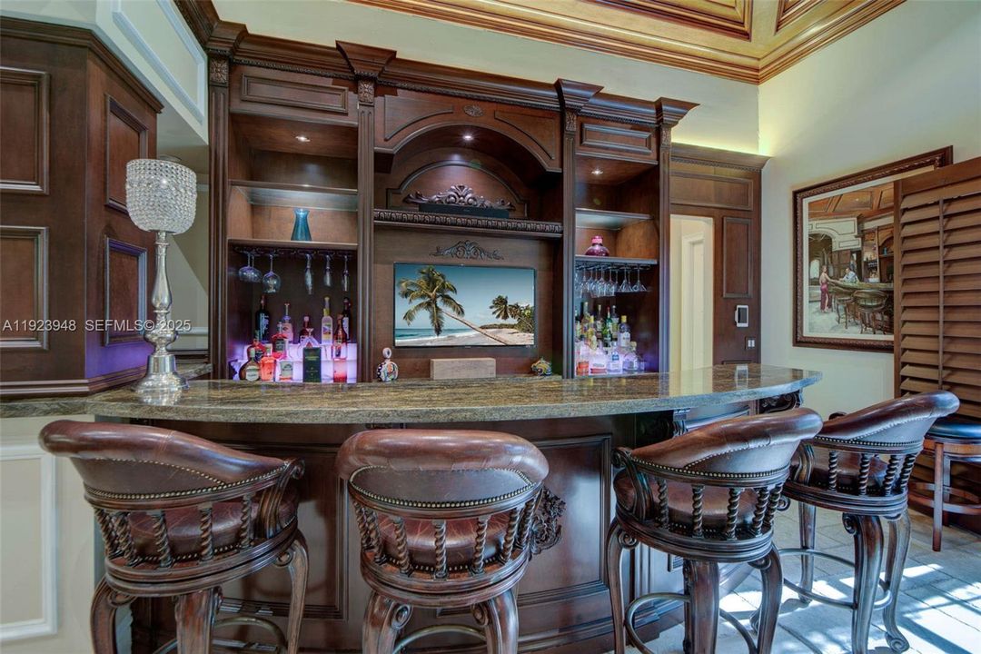 For Sale: $4,999,999 (6 beds, 6 baths, 6258 Square Feet)