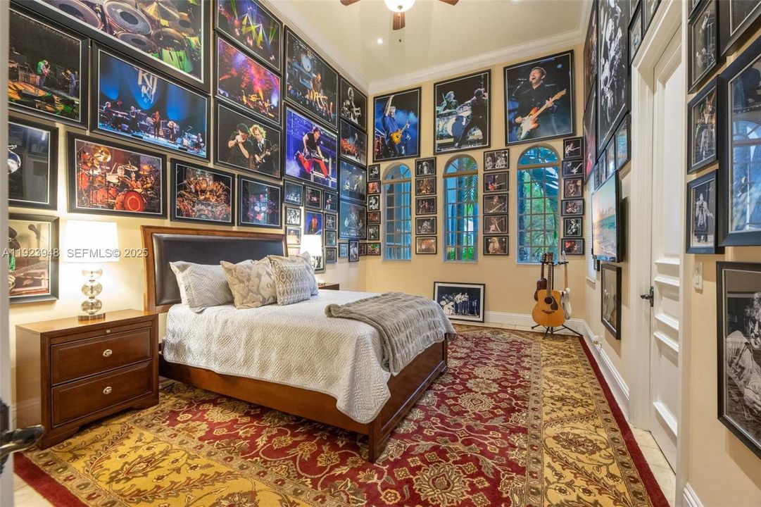 For Sale: $4,999,999 (6 beds, 6 baths, 6258 Square Feet)