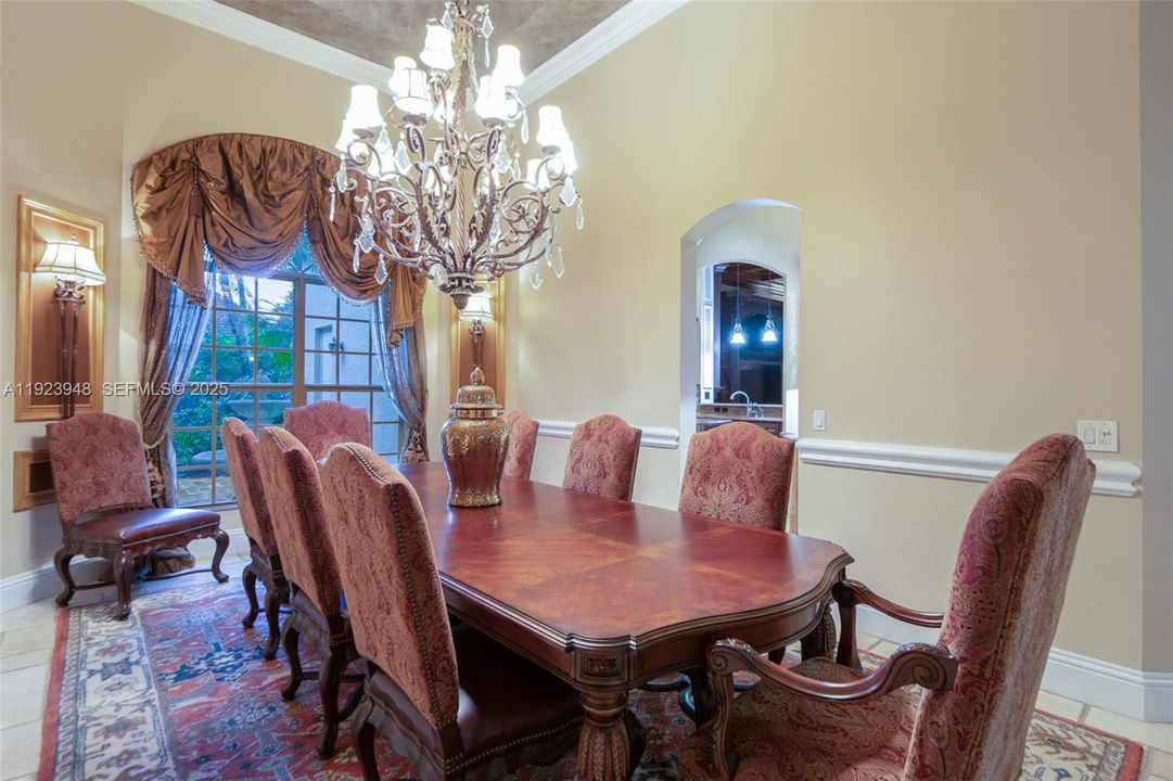 For Sale: $4,999,999 (6 beds, 6 baths, 6258 Square Feet)